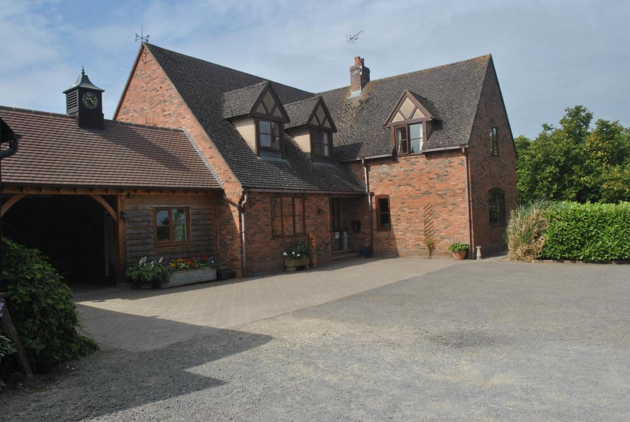 Elms Farm Villa Alderton  Exterior photo